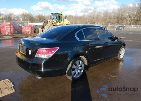 2010 Honda Accord 2.4 Ex z USA, uszkodzony, nr VIN 1HGCP2F76AA007590